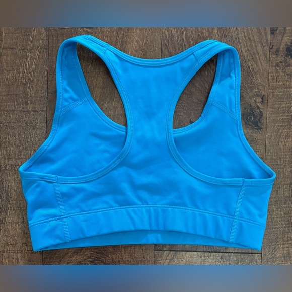Nike pro Womens sports bra sz small - Picture 7 of 9